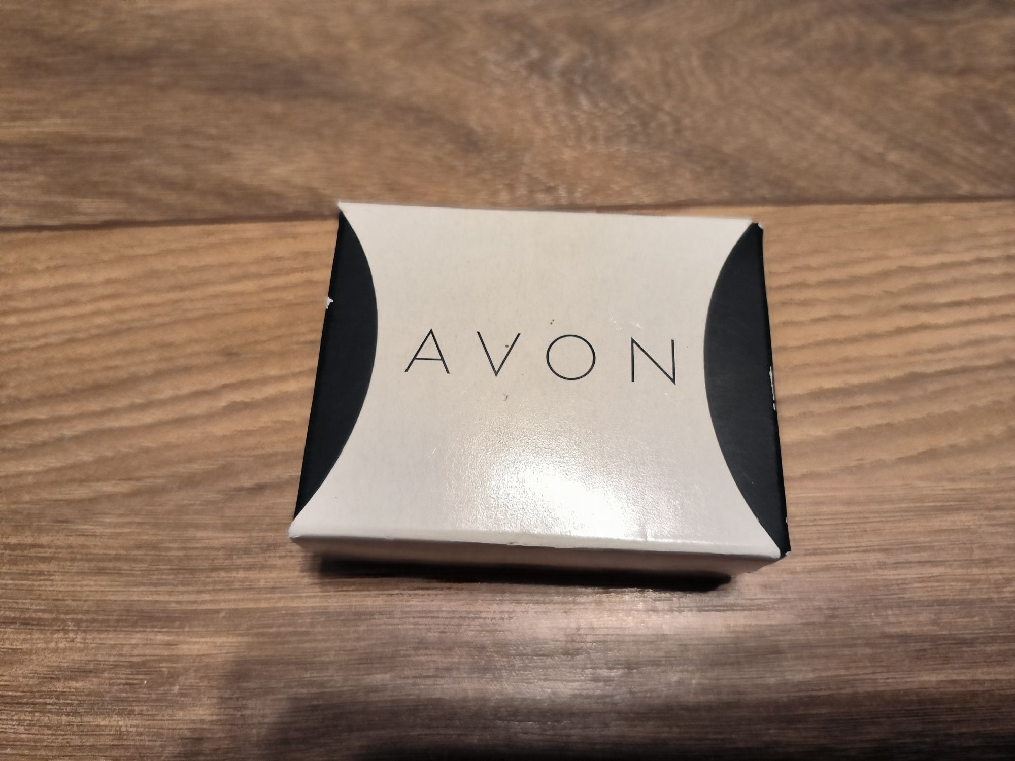 Avon bransoletka charms przywieszka, kostka but żółw biedronka jabłko