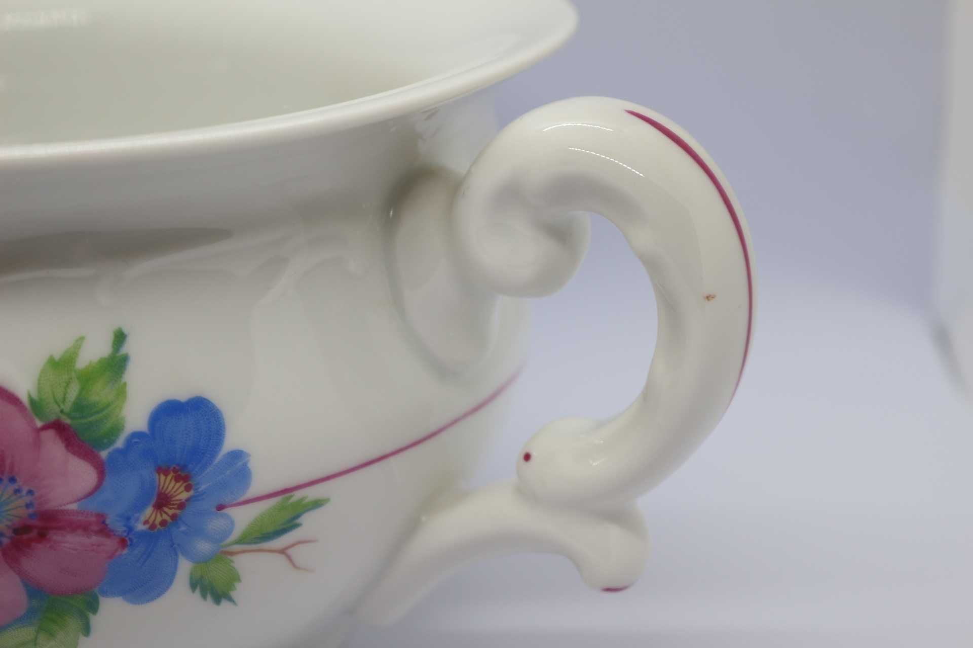 Bacio / penico porcelana da Vista Alegre 1924