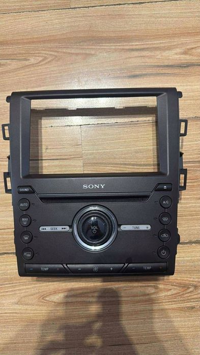 panel radia/nawigacji sony ford mondeo mk5