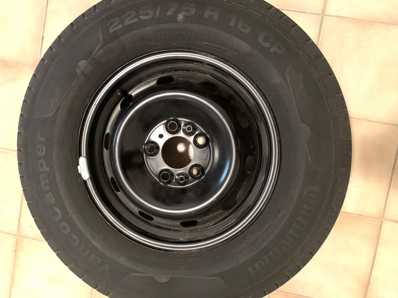 opony continental 225/75 R16cp