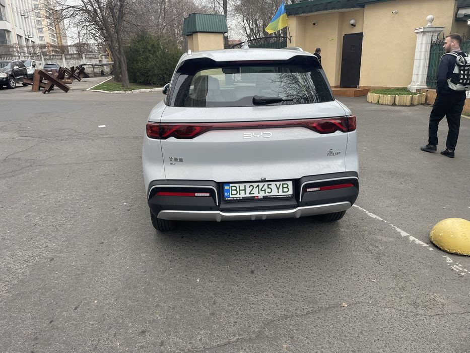 BYD YUAN UP  Максимальної комплектації + Додатковий пакет опцій