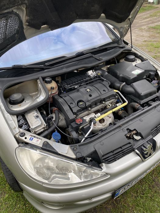 Кабріолет peugeot 206cc