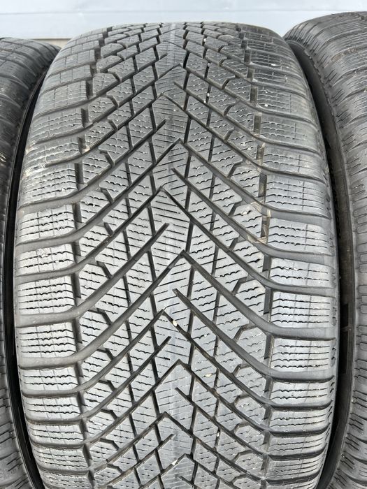 Резина зимова 285 45 r20 pirelli