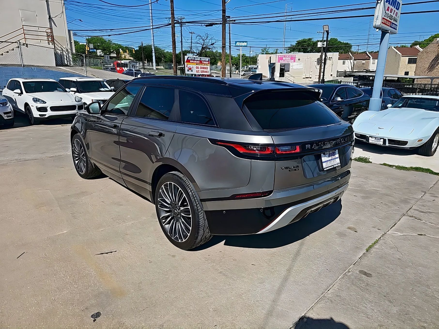 Land Rover Range Rover Velar R-Dynamic SE / 2.0L / Auto Sprawdzone