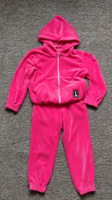 Вілюровий Костюм для дівчинки