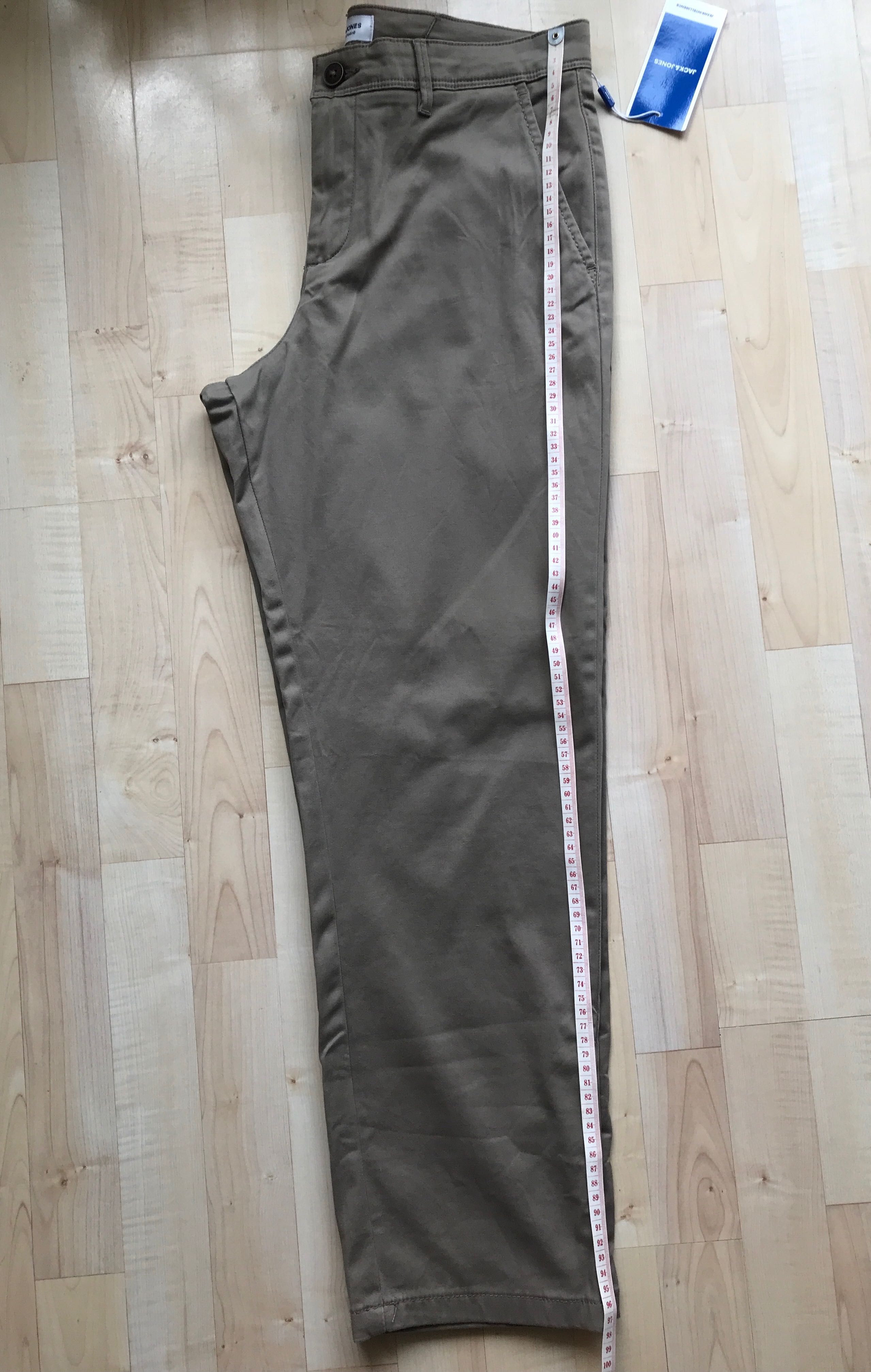Spodnie Jack and Jones nowe