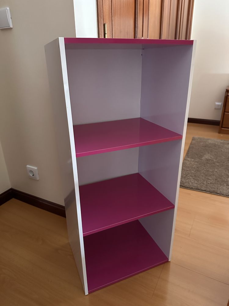 Estante para quarto