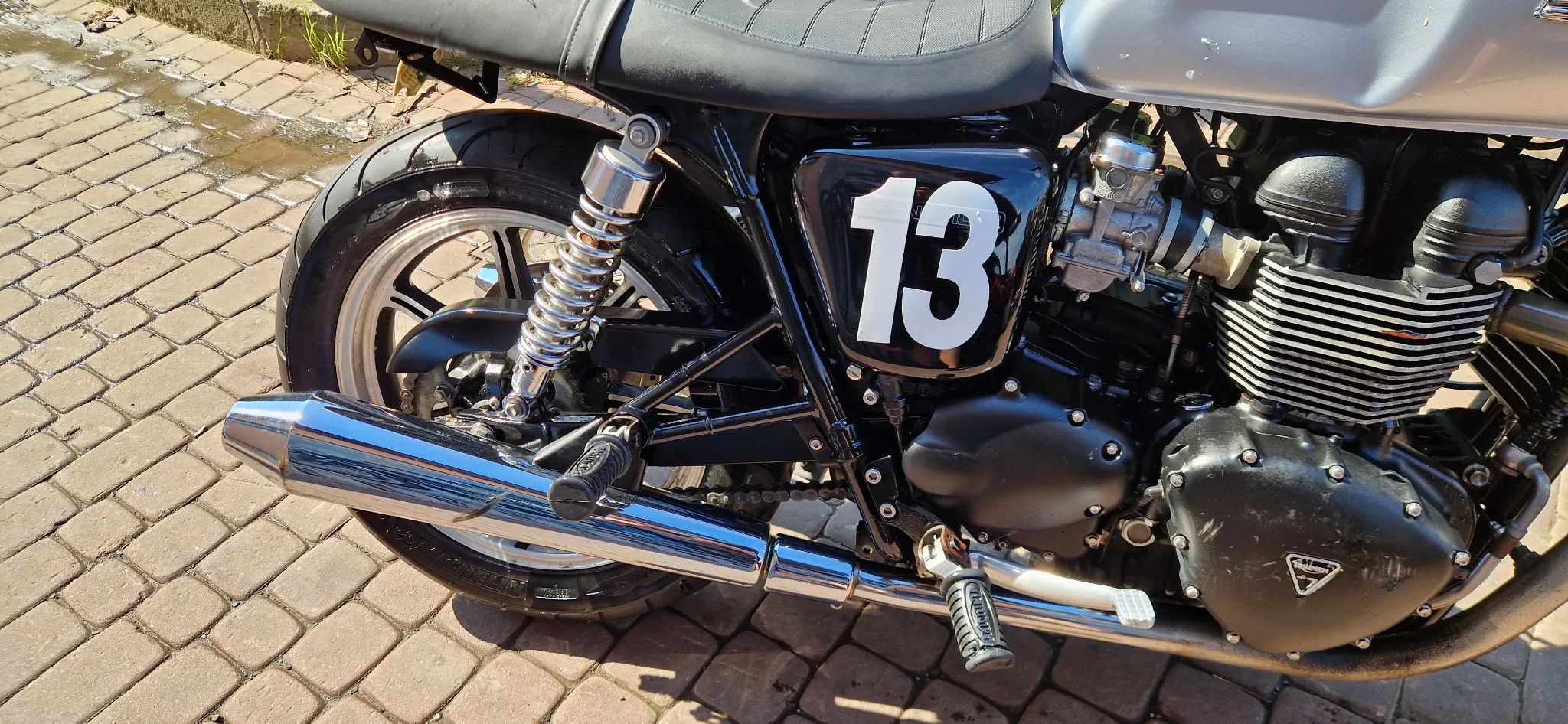 Triumph Bonneville Triumph BONNEVILLE 900 America Spedmaster Thruxton 1100 1600 XVS VTX