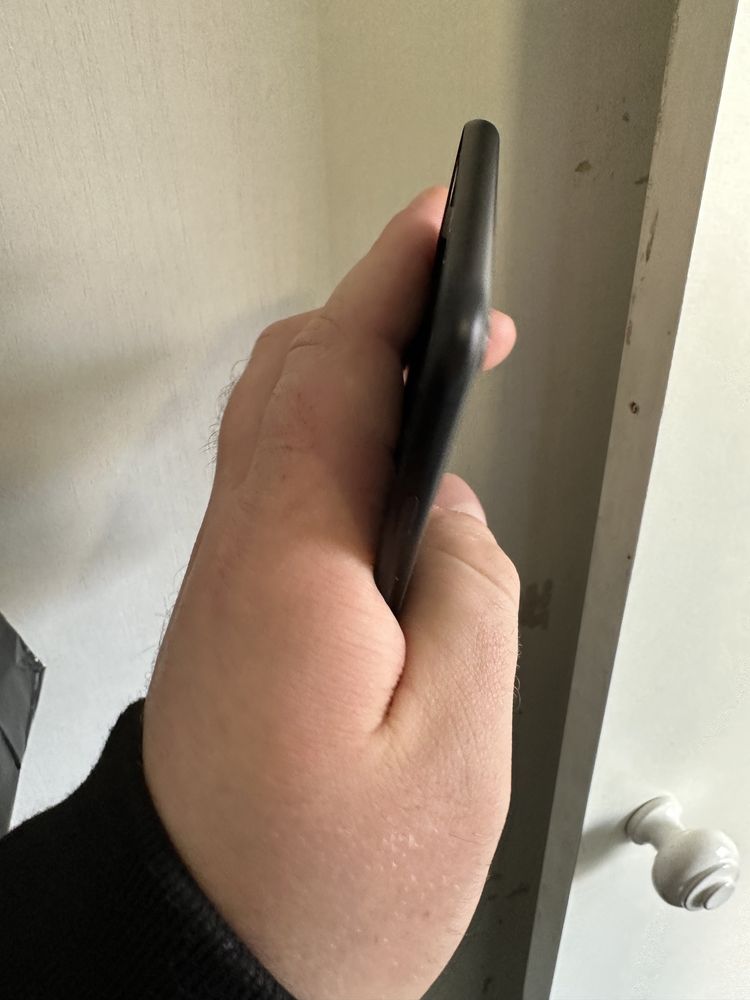 Продам корпус iPhone Se 2020/iPhone 8