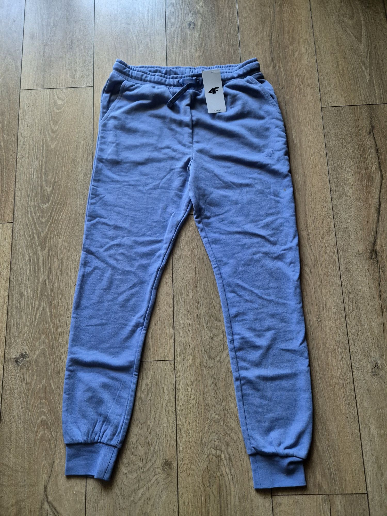 Spodnie dresowe 4F