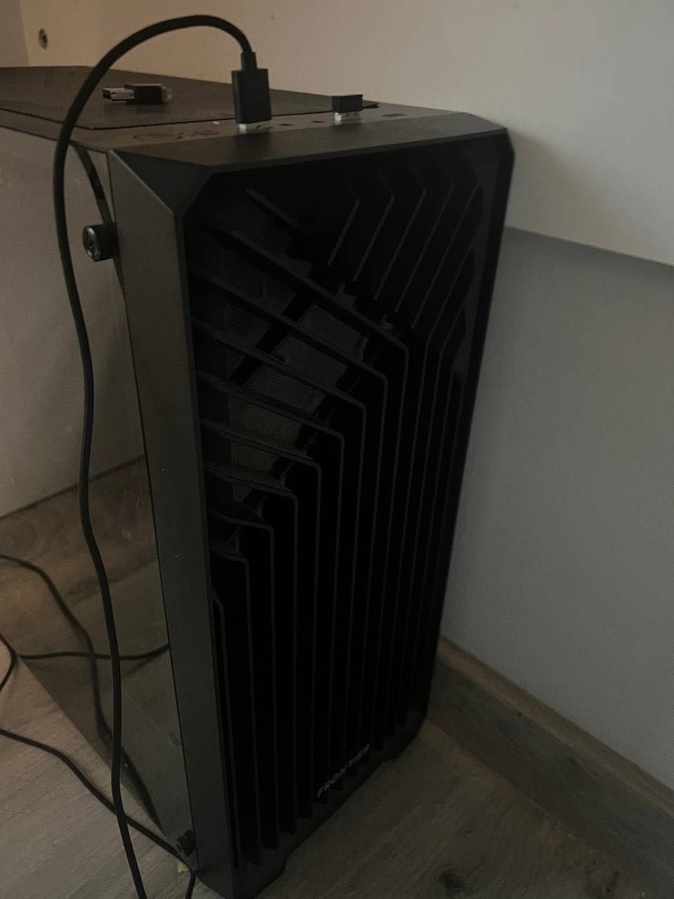 Komputer z kartą graficzną amd 5600 XT