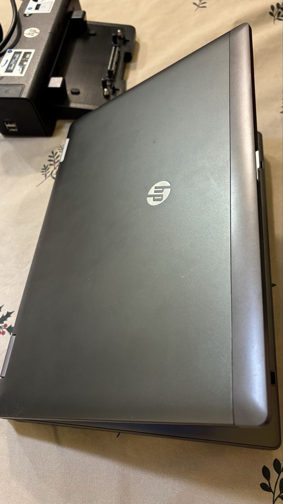 HP probook 6470b + док станція