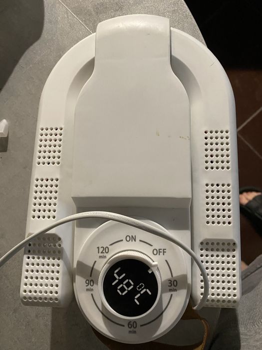 Сушарка для взуття під ремонт