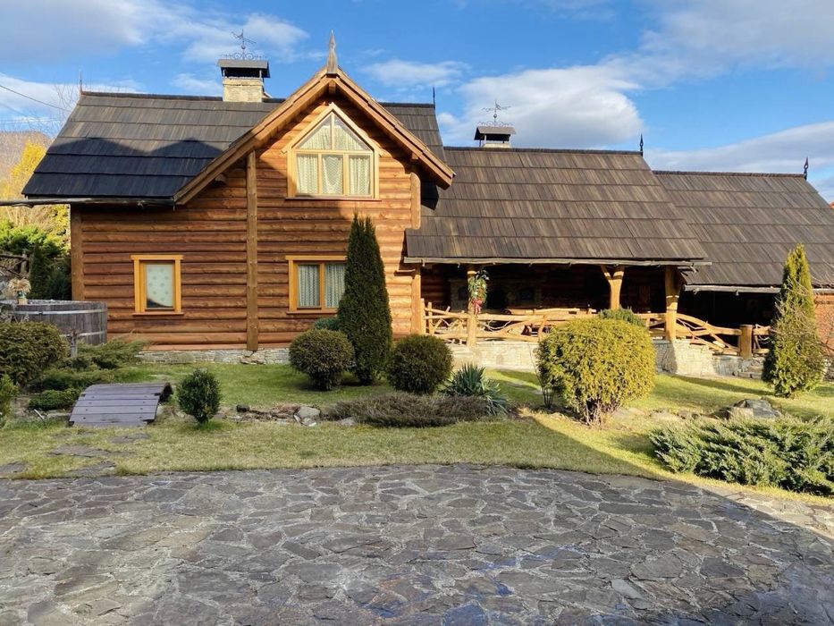 Котедж в Яремче. Дом в Яремче. Карпати.