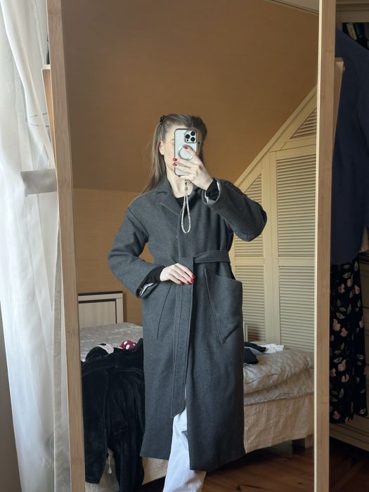 Сіре утеплене пальто розмір с зимове шерсть 108 см