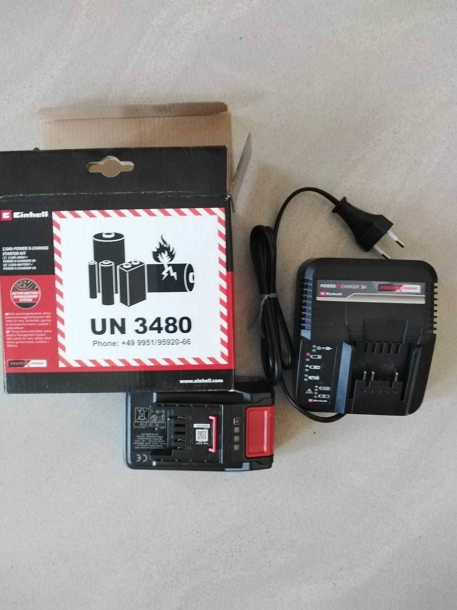 Akumulator  Einhell 18 V 2.5 Ah Li-Ion i Ładowarka
