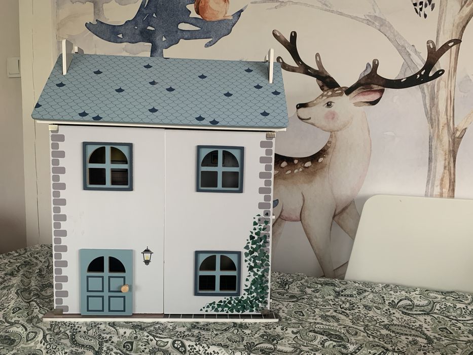 Playtive Otwierany domek dla lalek z drewna LIDL