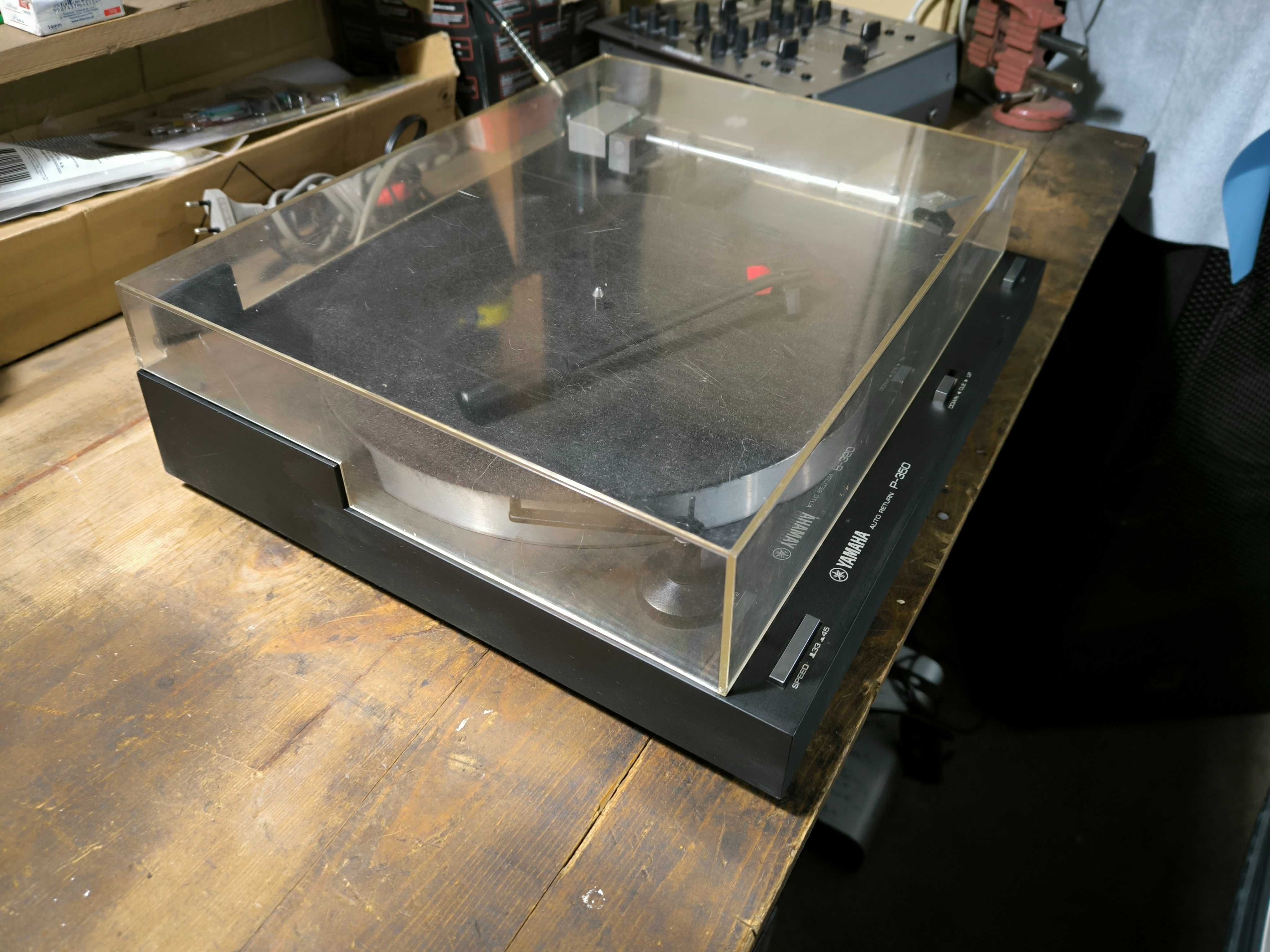 Gramofon Yamaha P 350