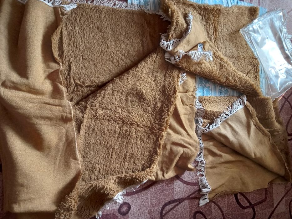 Простыня, наволочки покрывало, тюли пр-во СССР, Чехии