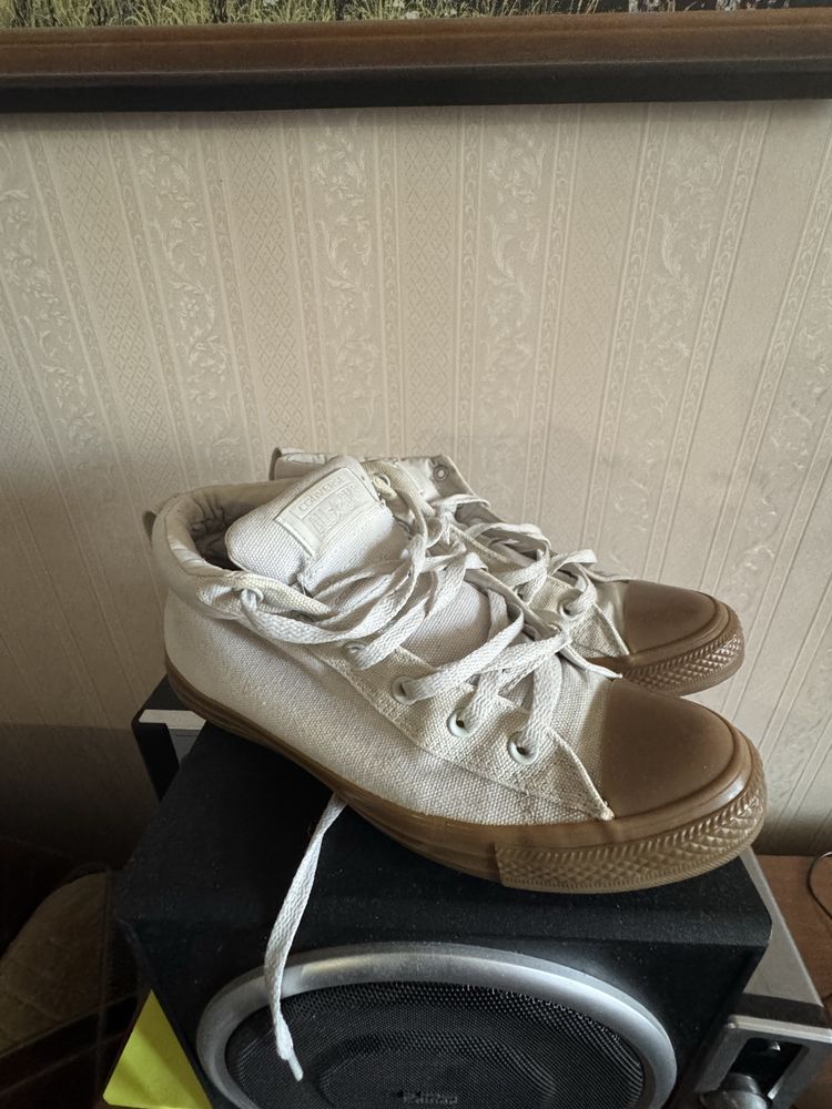 Продам конверсы all stars old fashioned
