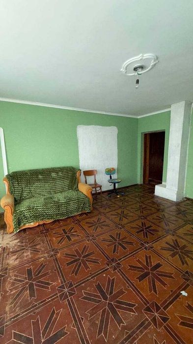 Продам великий будинок для дружньої родини