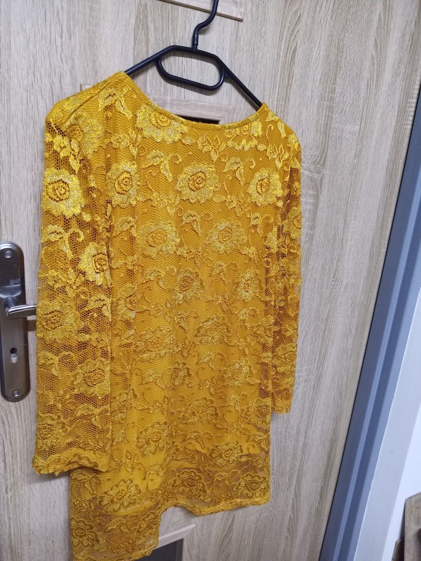 Śliczna bluzka damska musztardowa ze złotym połyskiem 50