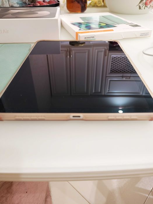 Планшет ipad Air 2022 64gb WiFi + Lte Cellular
