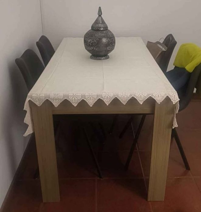 mobília sala de jantar e sala de estar