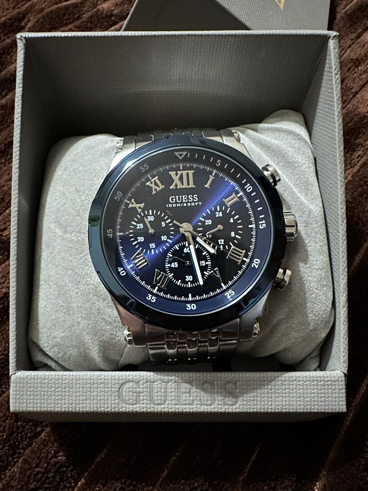 Guess Watch