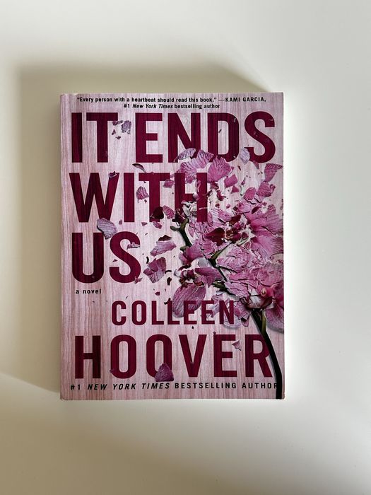 It ends with us Colleen Hoover, книга англійською покинь якщо кохаєш