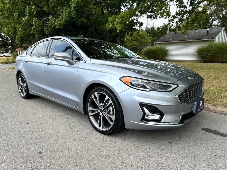 Ford Fusion      2020