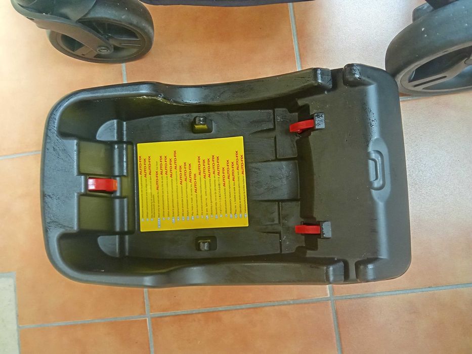 Trio chicco conjunto de ovo, alcofa e carrinho