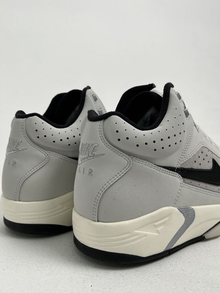 Чоловічі кросівки Nike Air Flight Lite Mid