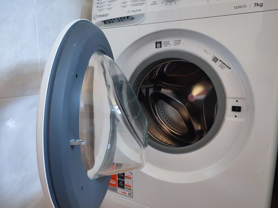 Máquina de lavar roupa Indesit 7kg