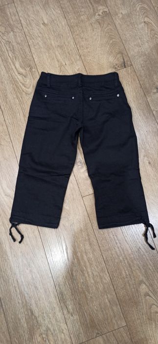 Szorty spodnie 3/4 dziewczęce 146