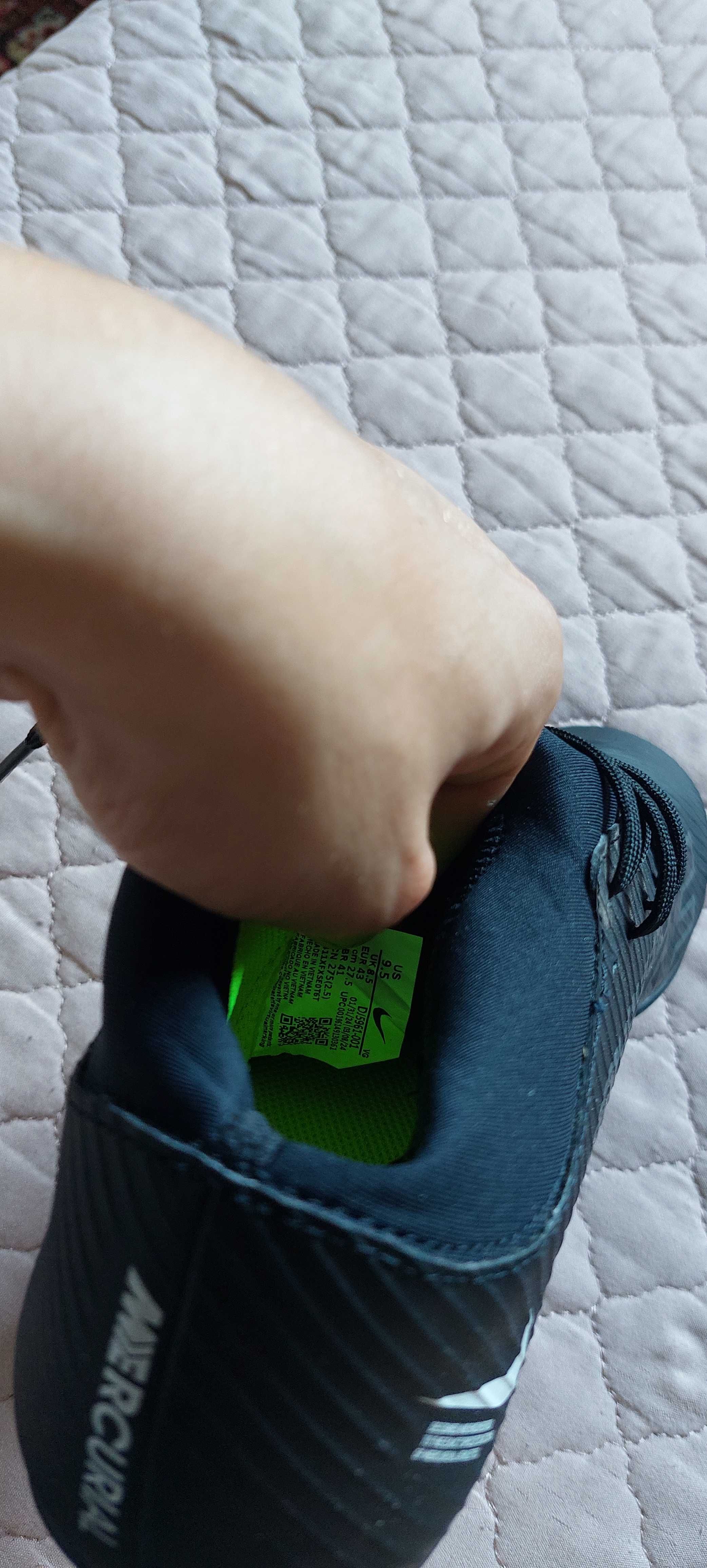 Chuteira Nike Mercurial