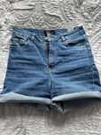 Szorty jeansowe damskie Mohito 34