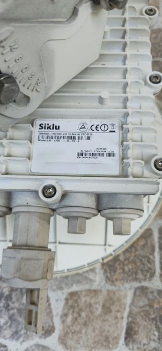 Radiolinia Siklu EtherHaul 1200