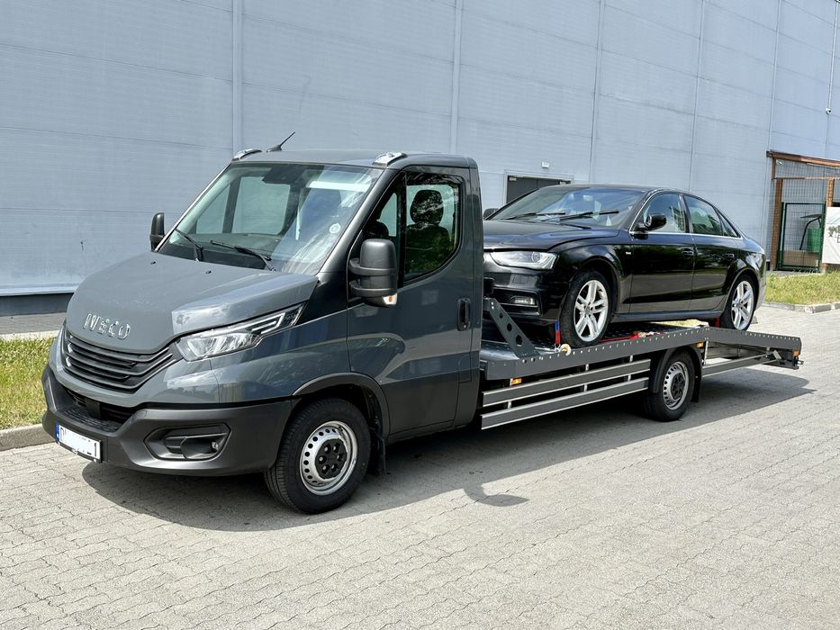 AUTOLAWETA Iveco Daily transport pojazdów wynajem Pomoc drogowa