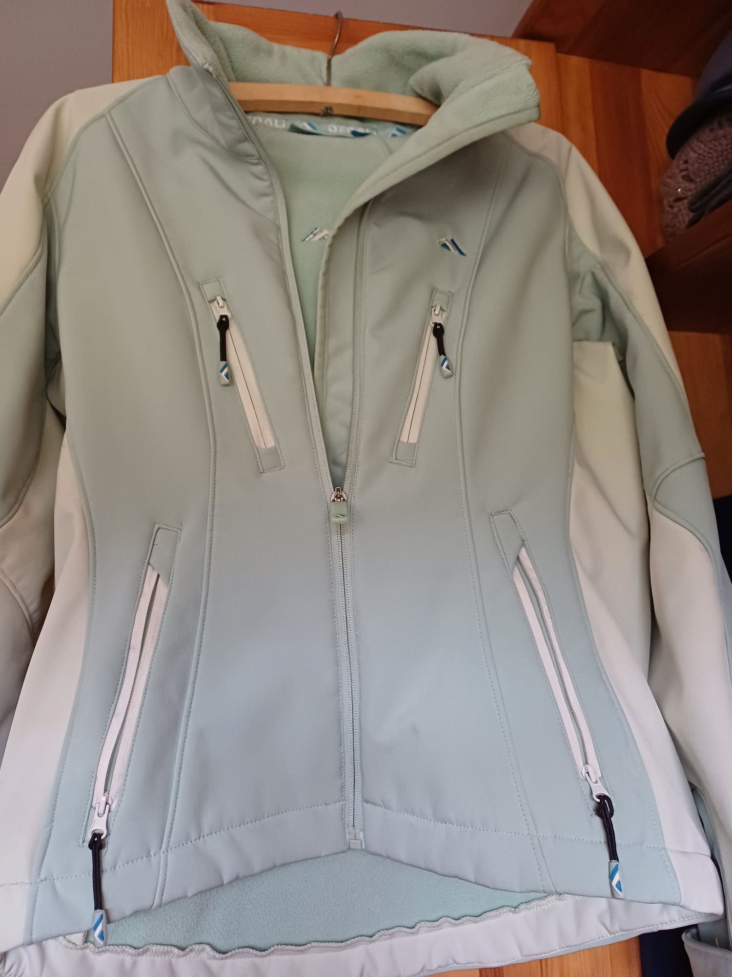 Kurtka DENALI soft shell z kapturem r M