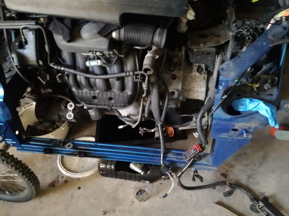 Peugeot 206 cc 2.0 i peças também reparo capotas