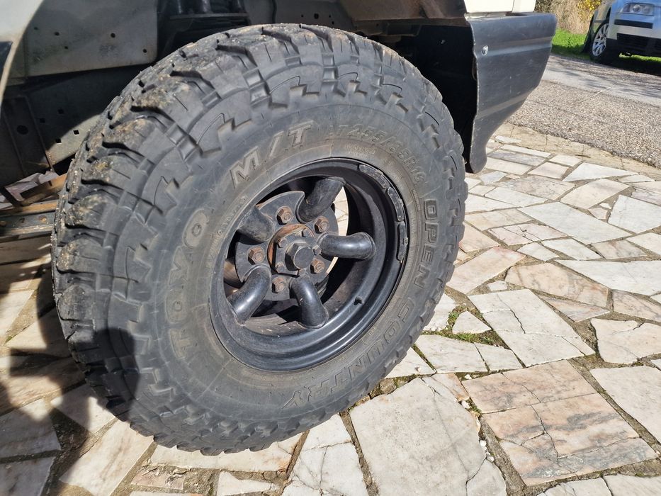 Pneus Toyo open country 255/85r16