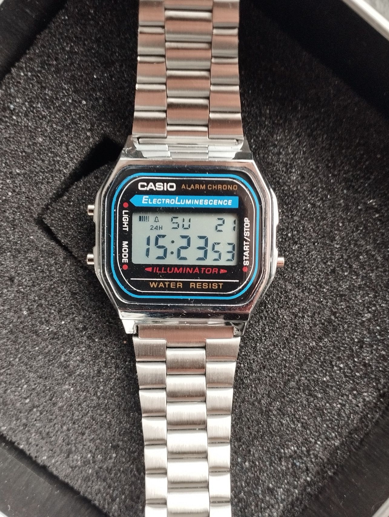 Srebrny zegarek Casio a168