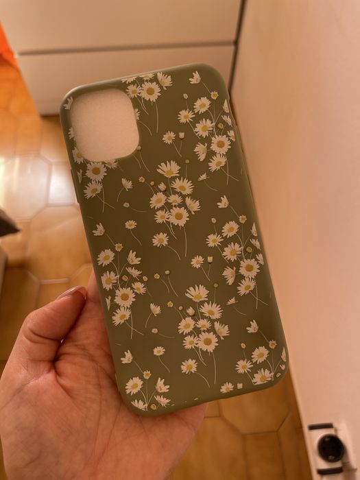 Capas iphone 11 - ‘Sobrenatural’/flores