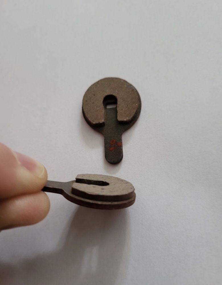 Nowe klocki hamulcowe do hulajnogi Kugoo G2 Pro , 10 kompletów