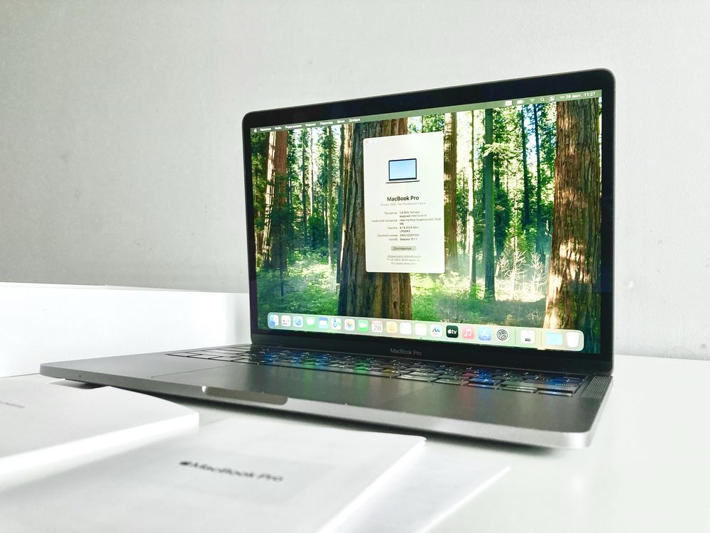 MacBook Pro 13” Touch Bar 2018 i5 8/512 Gb M2 батарея 84% Retina XDR