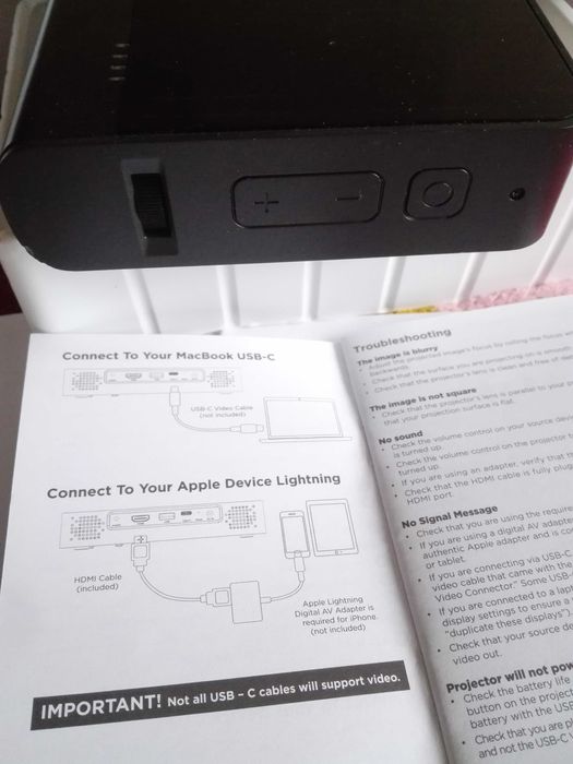 3xLED DLP fullHD проектор Miroir M289 с аккумулятором.