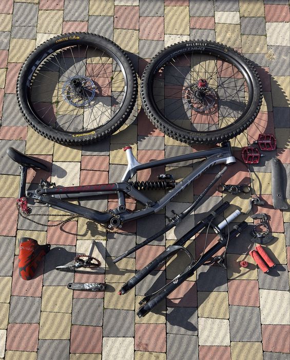 деребан commencal 2019 року