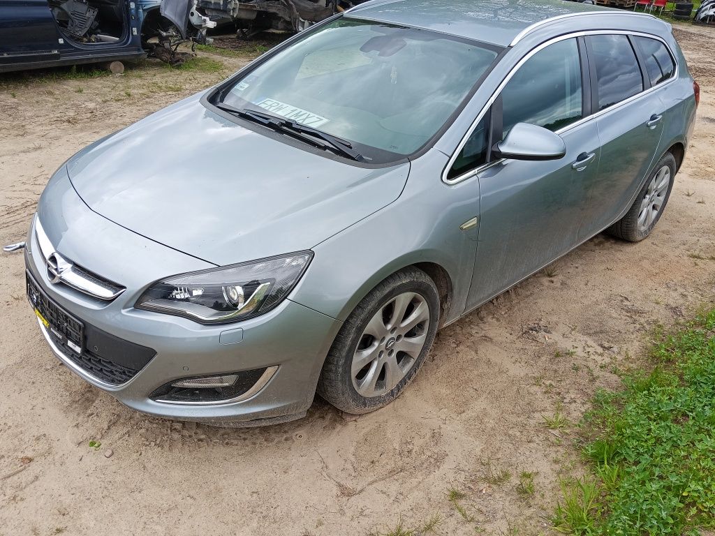 Opel Astra IV j 2014r. Z179 wszystkie części