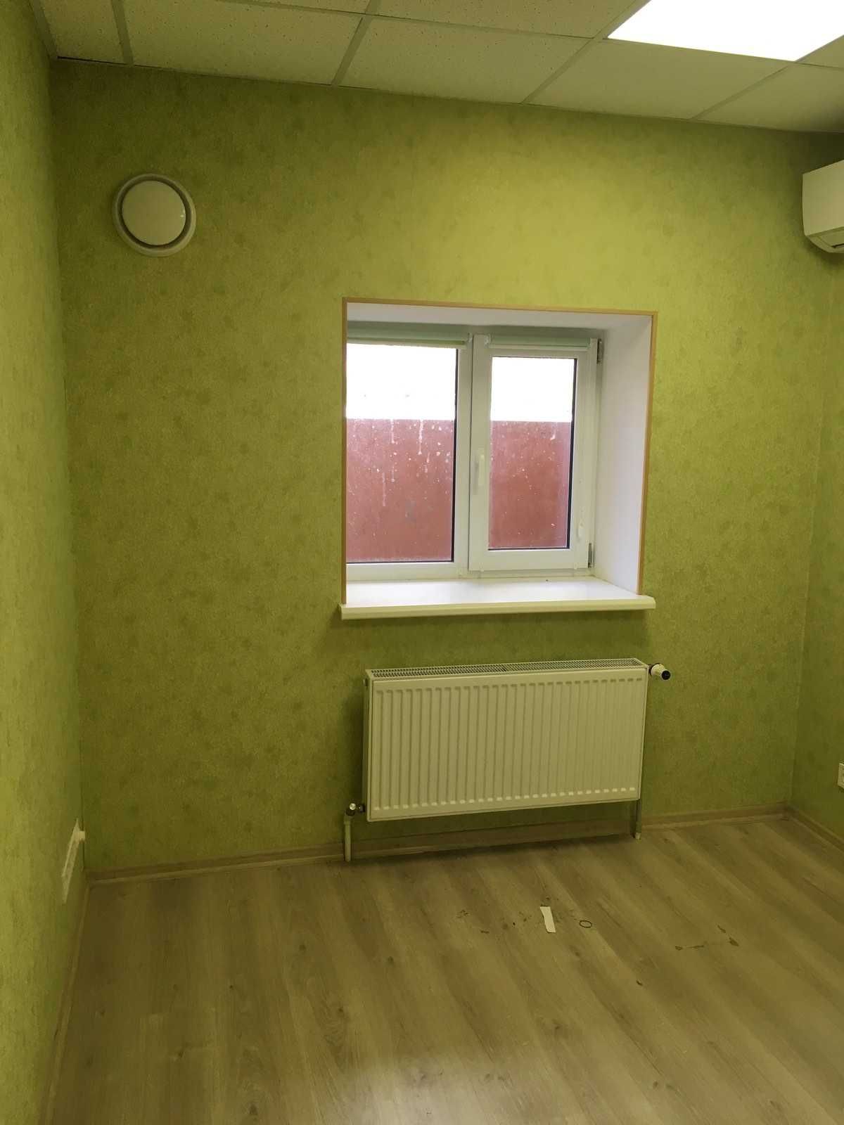 Сдам в аренду помещение 60 м2. Фасад Сахарова. Парковка. Зал 30м2.
